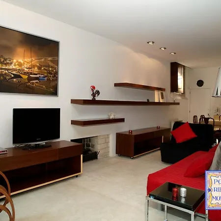 Ribeira Moments - With Lift * Oporto