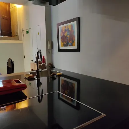 Porto Ribeira Moments - Studio With Lift * Porto